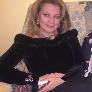 Meet your Posher, Irina